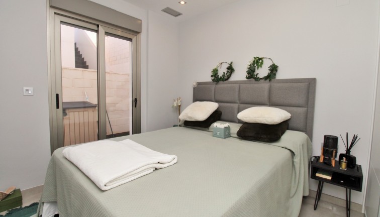 Resale - Chalet - Villamartín