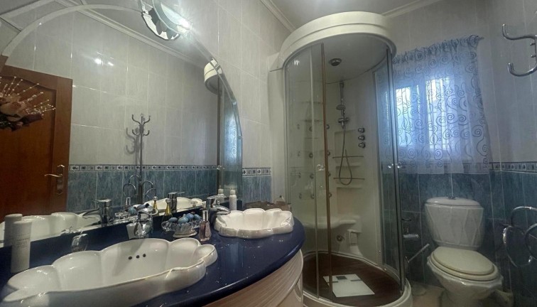 Resale - Chalet - Orihuela Costa - Campoamor