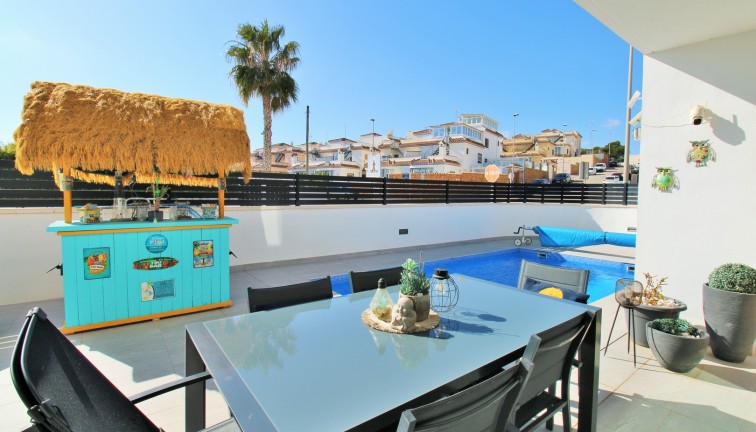 Resale - Chalet - Villamartín