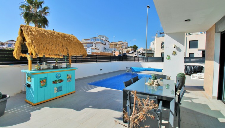 Resale - Chalet - Villamartín