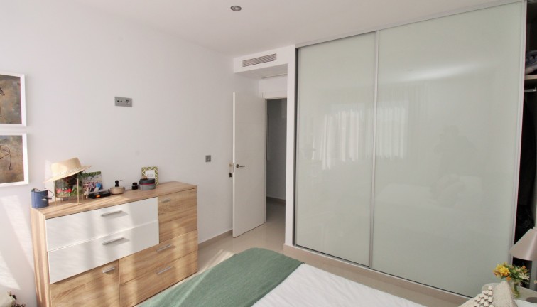 Resale - Chalet - Villamartín