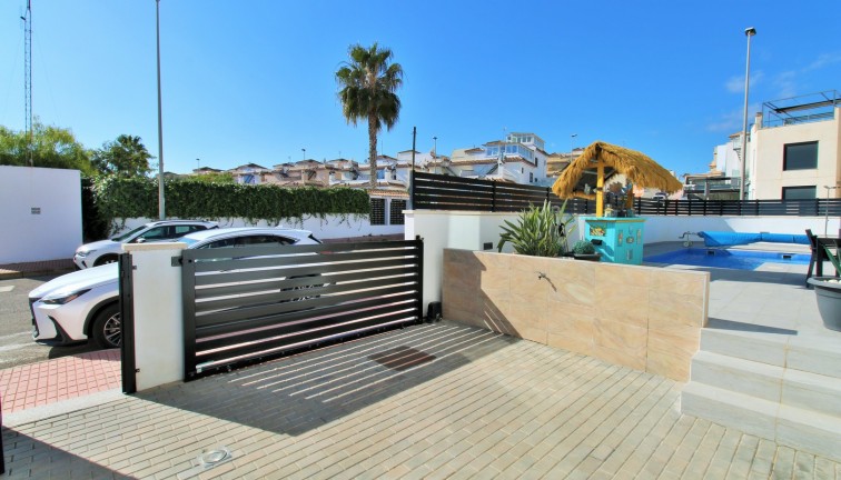 Resale - Chalet - Villamartín