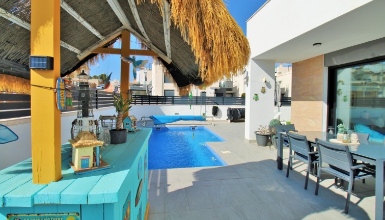 Resale - Chalet - Villamartín