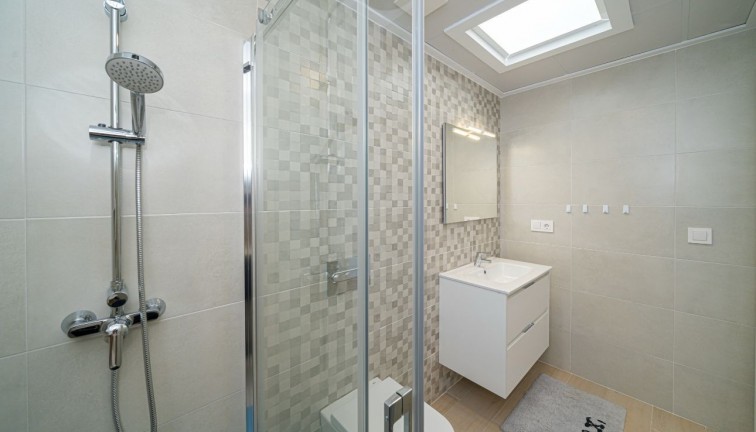 Återförsäljning - Fristående hus - Avileses