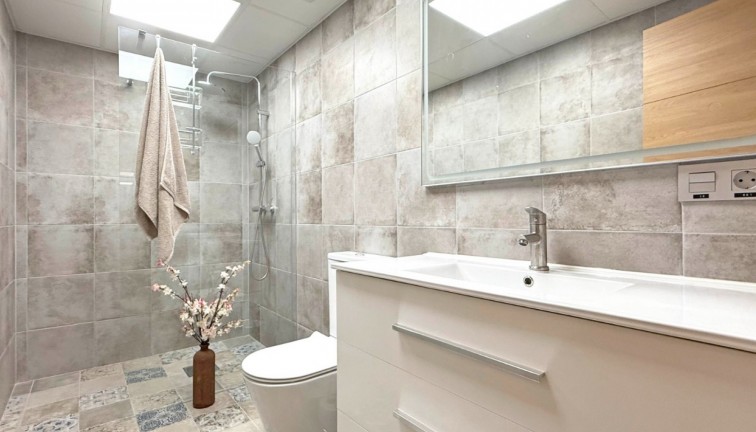 Reventa - Comercial - Torrevieja