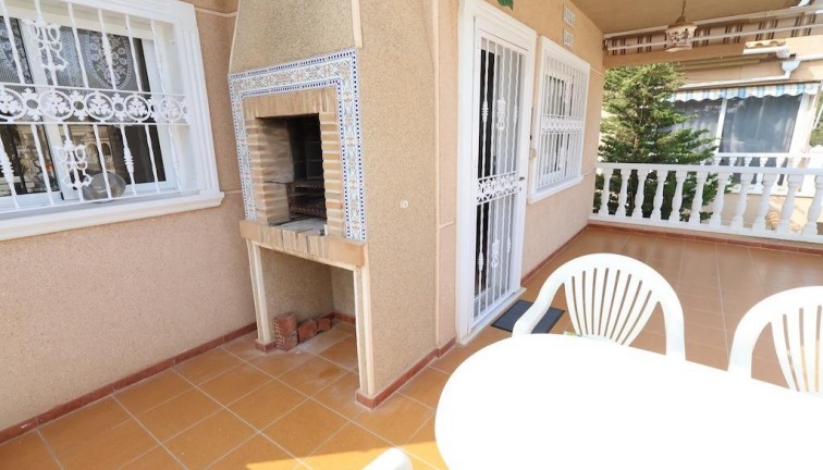 Resale - Chalet - Orihuela - Playa Flamenca