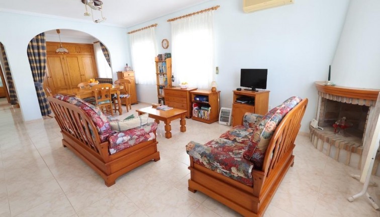 Resale - Chalet - Orihuela - Playa Flamenca