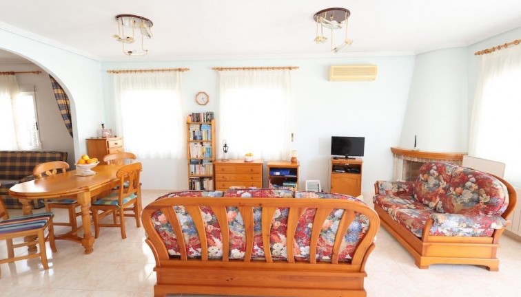 Resale - Chalet - Orihuela - Playa Flamenca
