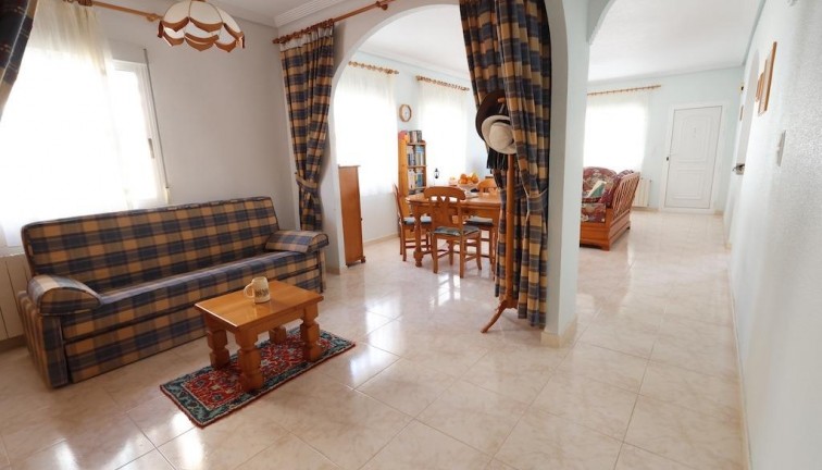 Resale - Chalet - Orihuela - Playa Flamenca