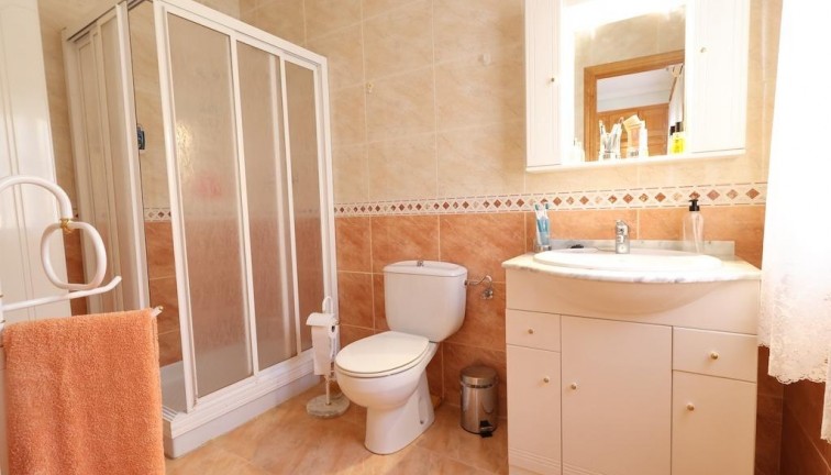 Resale - Chalet - Orihuela - Playa Flamenca