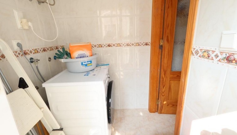 Resale - Chalet - Orihuela - Playa Flamenca