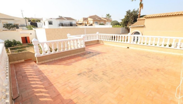 Resale - Chalet - Orihuela - Playa Flamenca