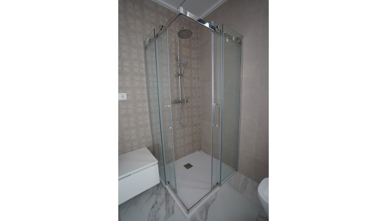 Uudistuotanto - Erillistalo - Polop - La Alberca