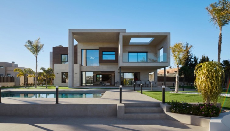 Jälleenmyynti - Erillistalo - Molina De Segura - Los Conejos