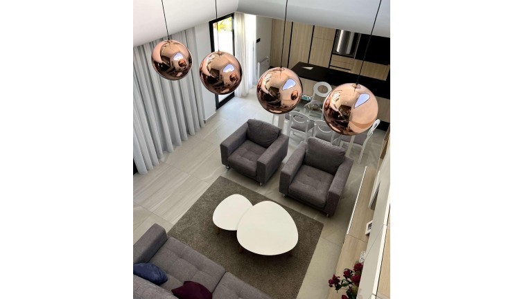 Uudistuotanto - Erillistalo - Rojales - Ciudad Quesada