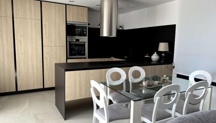 Uudistuotanto - Erillistalo - Rojales - Ciudad Quesada