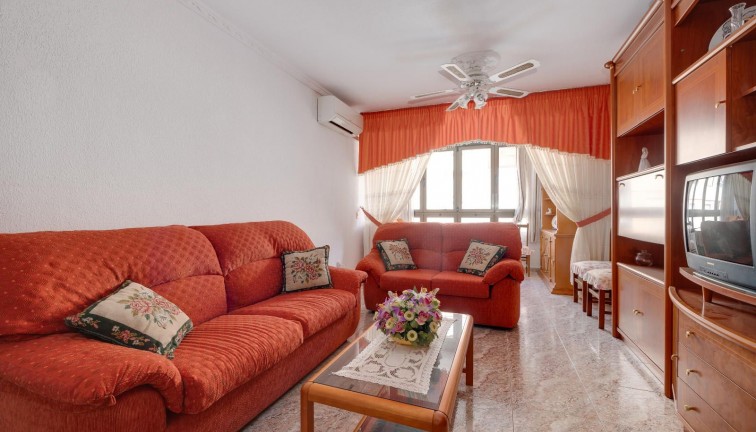 Jälleenmyynti - Asunto - Guardamar del Segura