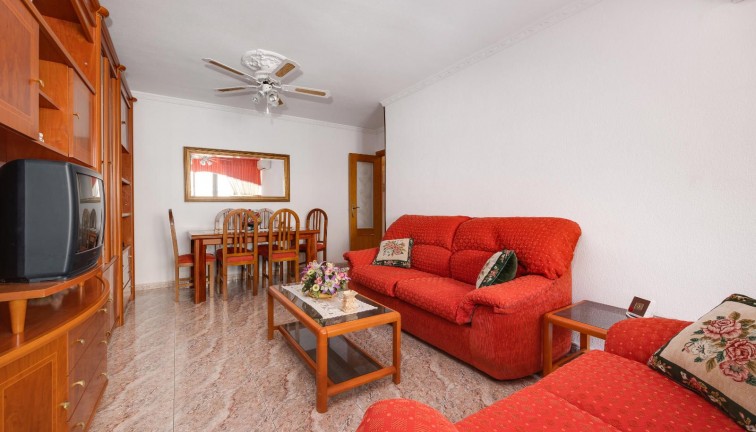 Jälleenmyynti - Asunto - Guardamar del Segura