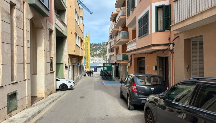 Återförsäljning - Garage - Port d'Andratx - Andratx