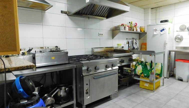 Resale - Commercial - Torremendo