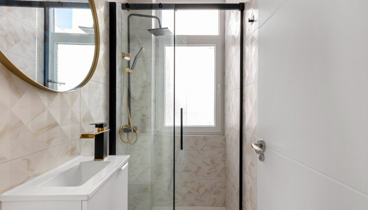 Reventa - Apartamento / piso - Torrevieja - LA MATA