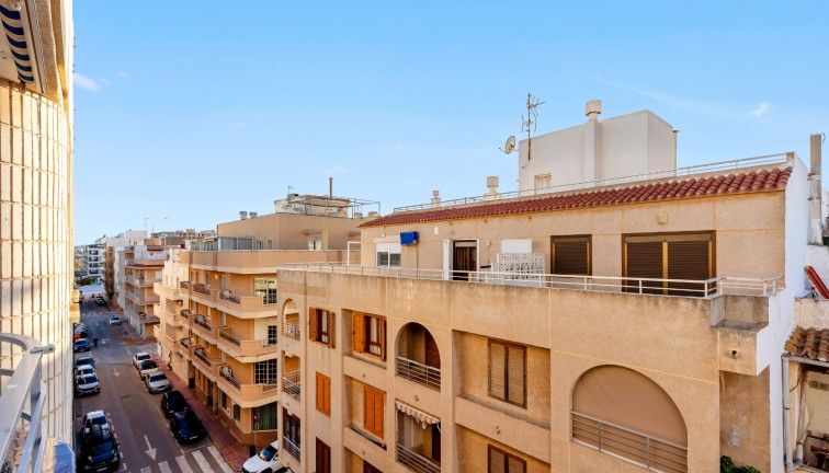 Reventa - Apartamento / piso - Torrevieja - LA MATA