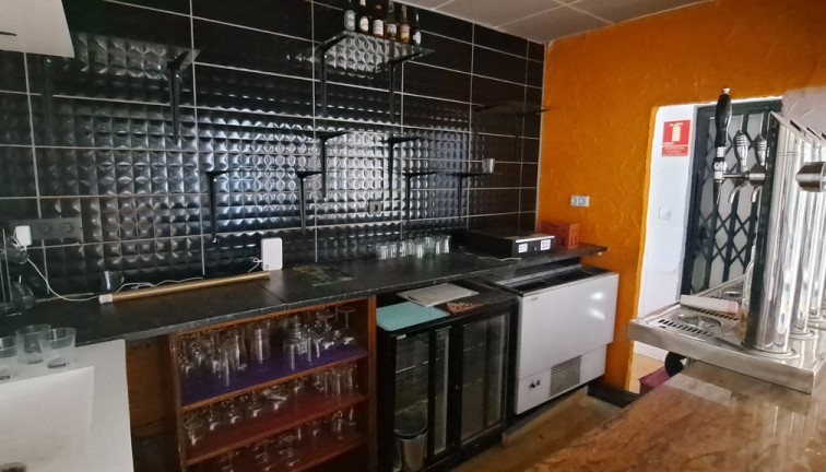 Resale - Commercial - Los Dolses