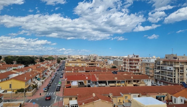 Reventa - Apartamento / piso - Torrevieja - Acequion
