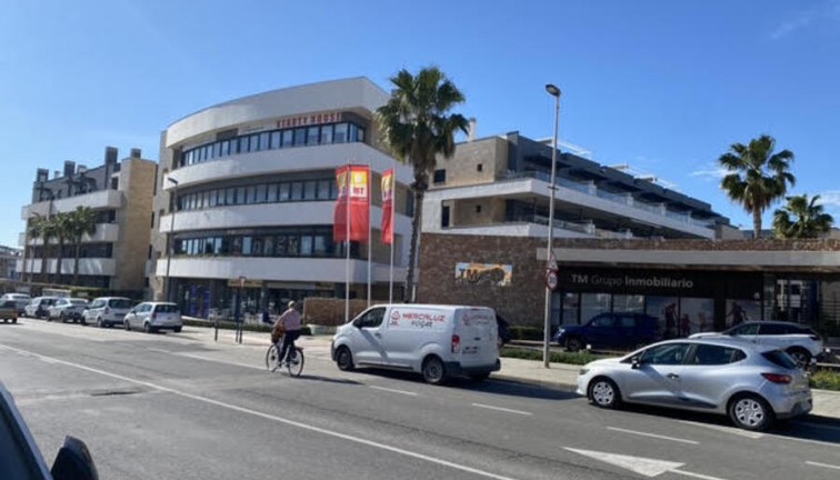 Resale - Apartment - Orihuela Costa - Playa Flamenca