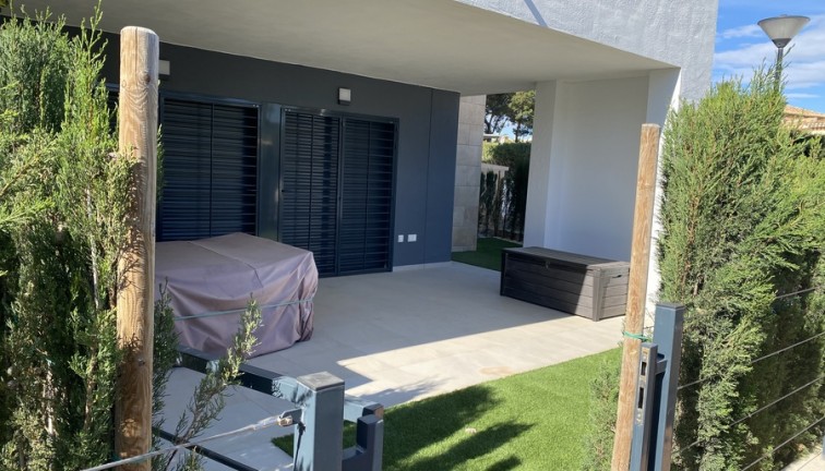 Resale - Apartment - Orihuela Costa - Playa Flamenca