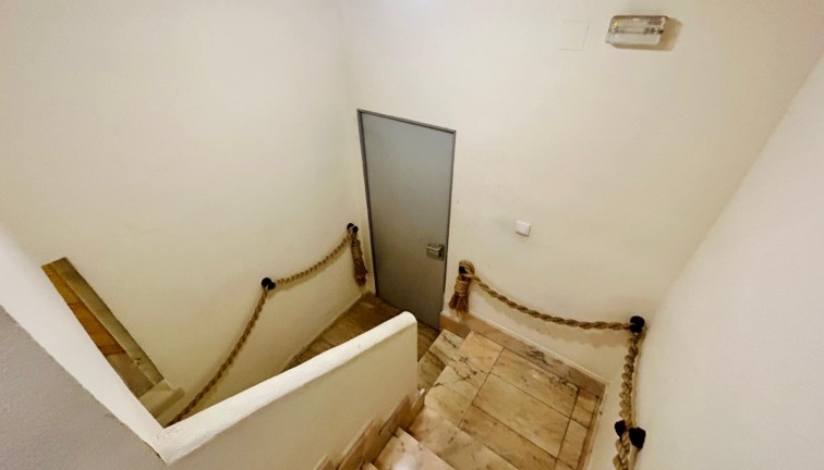 Reventa - Apartamento / piso - Guardamar del Segura