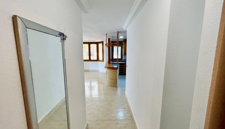 Reventa - Apartamento / piso - Guardamar del Segura