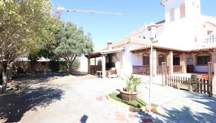 Resale - Commercial - Orihuela Costa - La Zenia