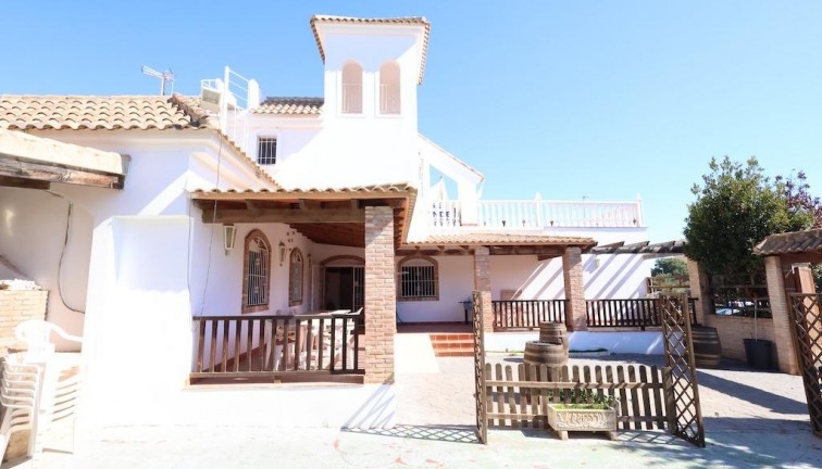 Resale - Commercial - Orihuela Costa - La Zenia