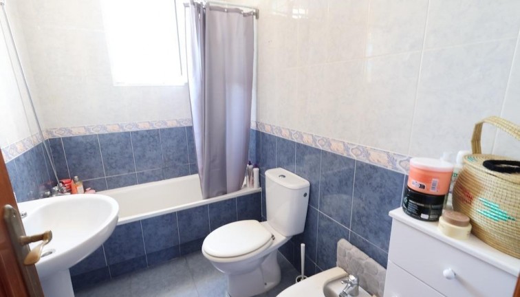 Resale - Commercial - Orihuela Costa - La Zenia