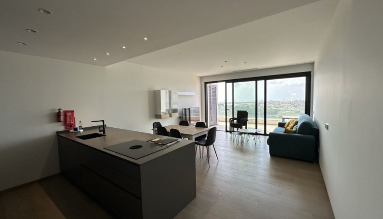 Jälleenmyynti - Asunto - Las Colinas