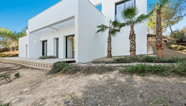 Jälleenmyynti - Erillistalo - Las Colinas