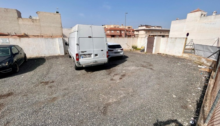 Återförsäljning - Tomt - Rojales