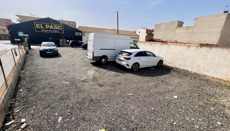 Återförsäljning - Tomt - Rojales