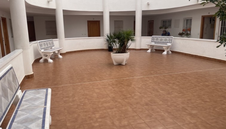 Jälleenmyynti - Asunto - Torrevieja