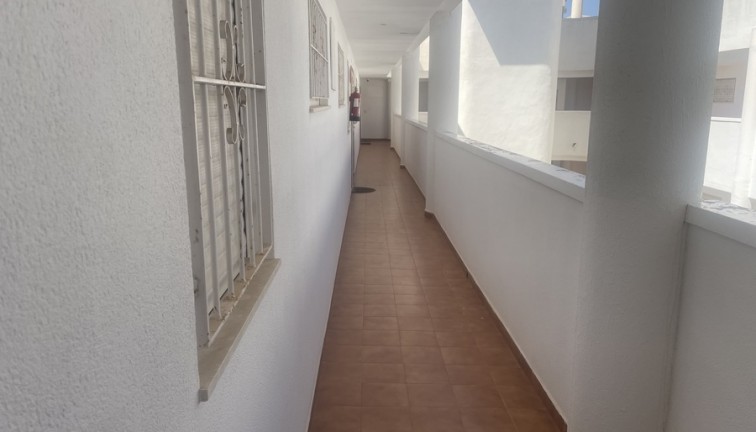 Jälleenmyynti - Asunto - Torrevieja