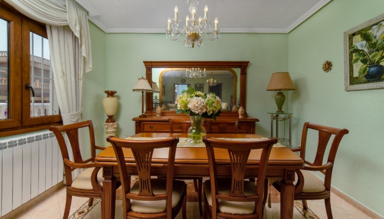 Återförsäljning - Fristående hus - Los Altos