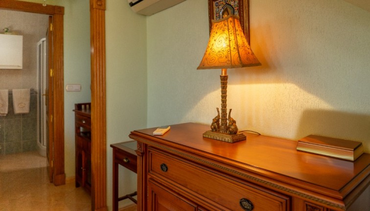 Återförsäljning - Fristående hus - Los Altos