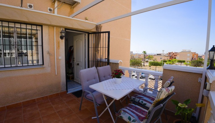 Resale - Semi-Detached - Torrevieja