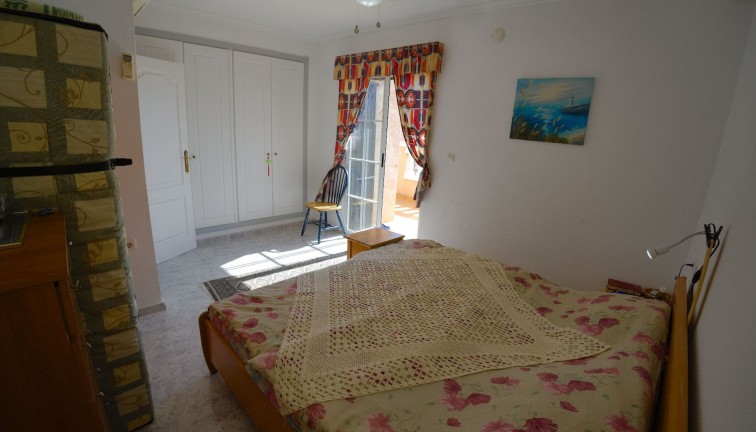 Resale - Semi-Detached - Torrevieja