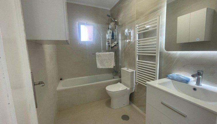 Jälleenmyynti - Erillistalo - Playa Flamenca