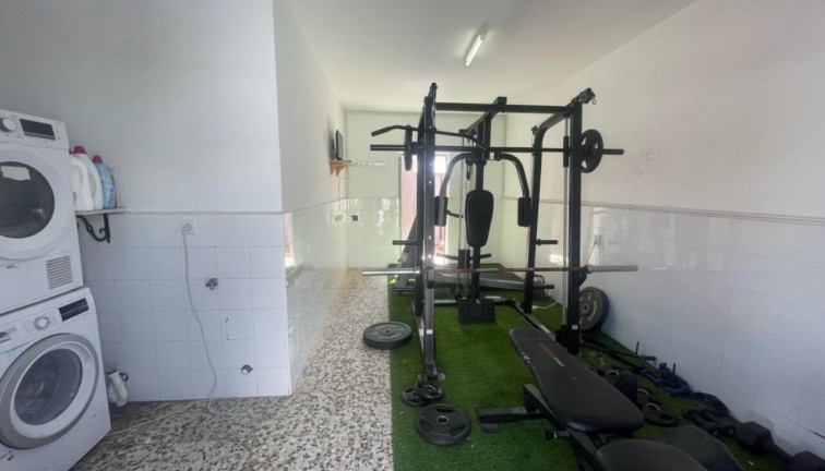 Jälleenmyynti - Erillistalo - Playa Flamenca