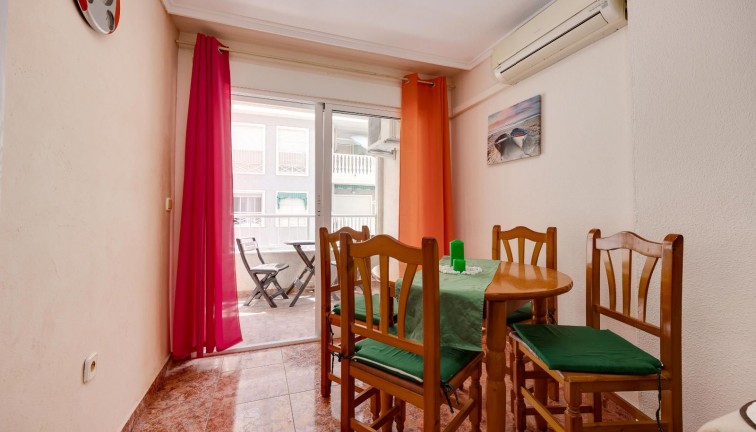 Resale - Apartment - Torrevieja - Curva del Palangre