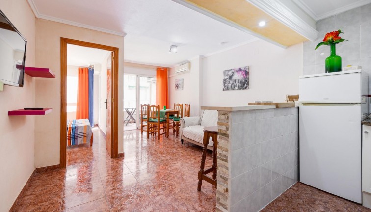 Resale - Apartment - Torrevieja - Curva del Palangre