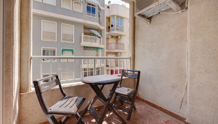 Resale - Apartment - Torrevieja - Curva del Palangre
